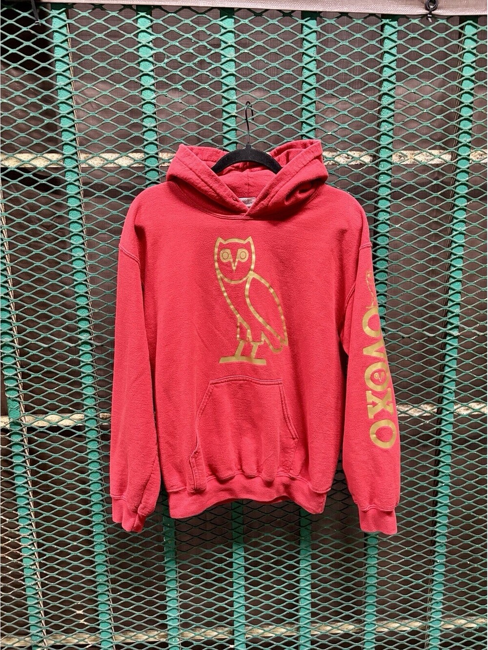 Drake OVO XO OVOXO Hoodie Size Small Red October’s Very Own Tour Shirt